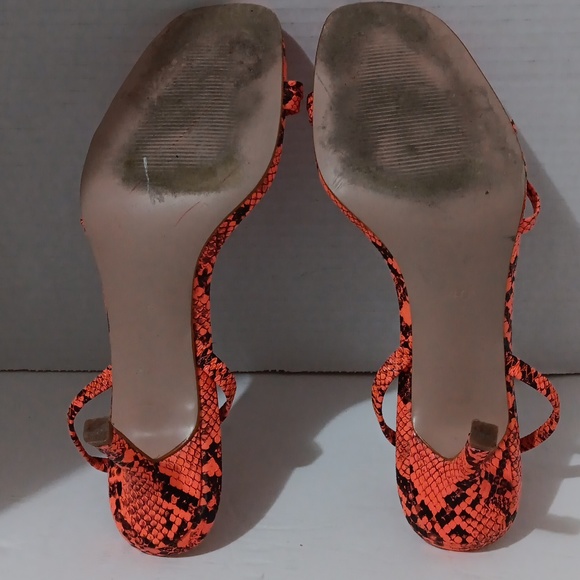 Olchee Square Toe Snake Embossed Strappy Heel Sandals in Neon Orange siz… - Picture 7 of 7
